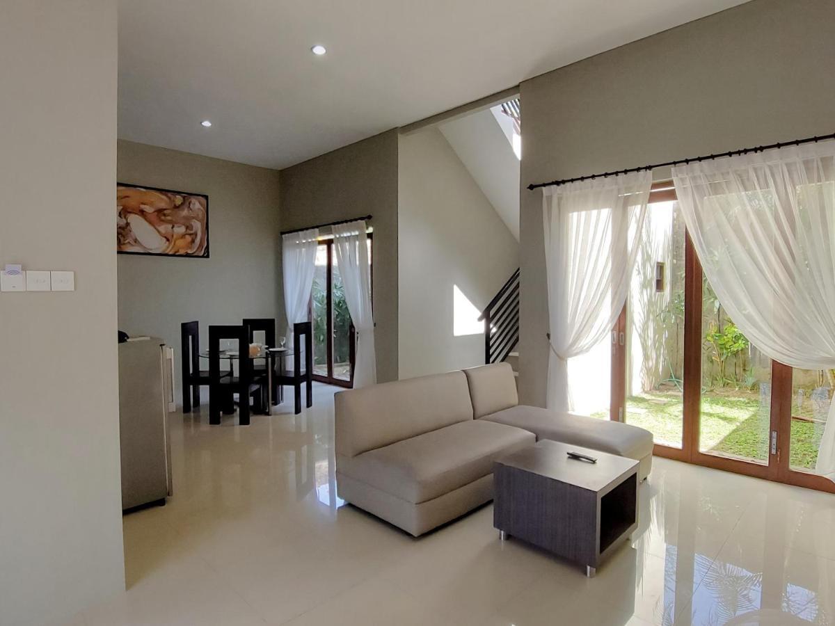 Abisha Villa Jimbaran ภายนอก รูปภาพ