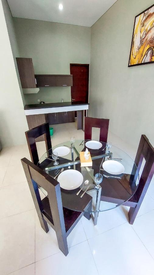 Abisha Villa Jimbaran ภายนอก รูปภาพ