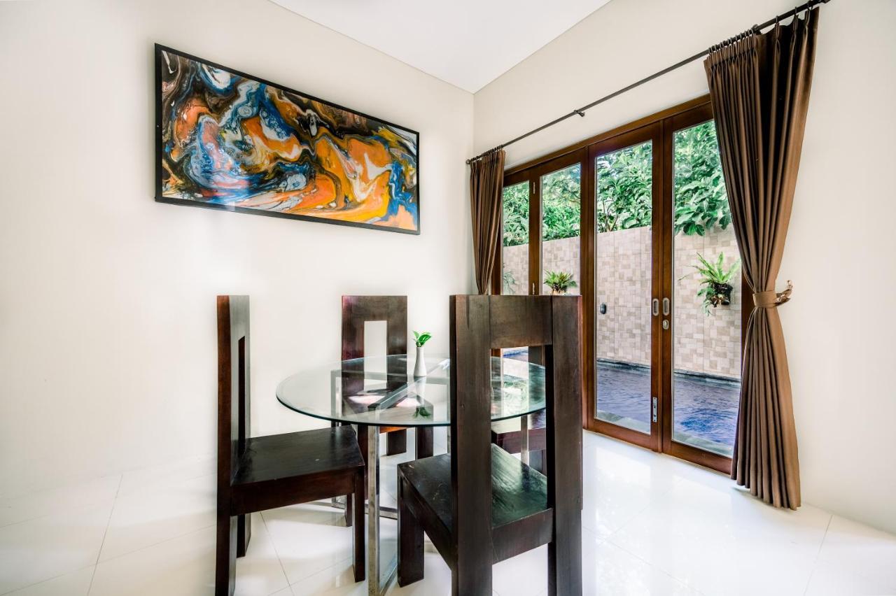 Abisha Villa Jimbaran ภายนอก รูปภาพ